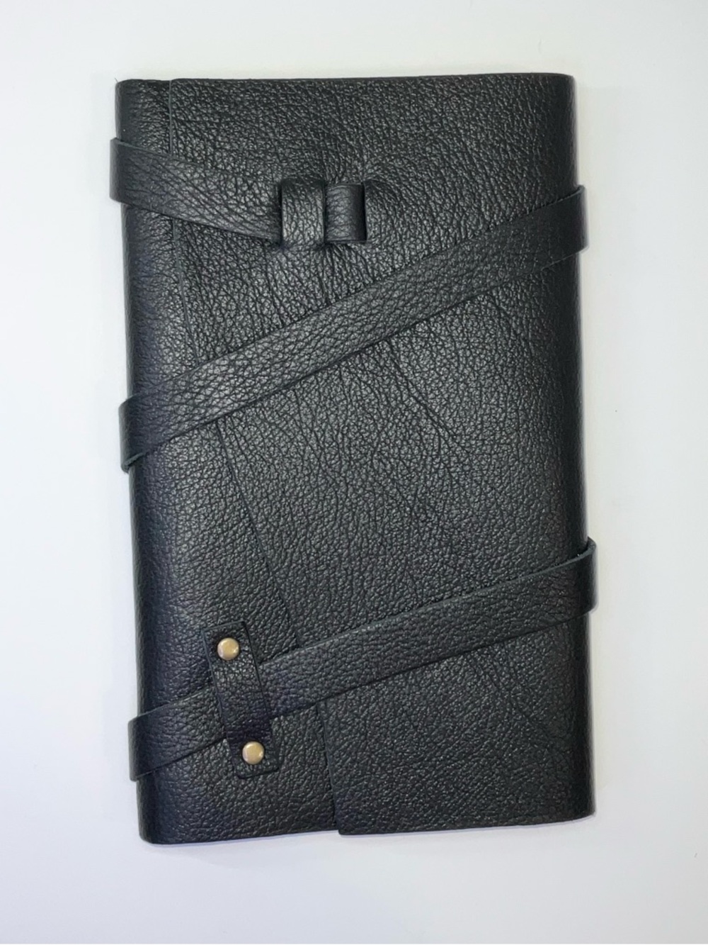 Portland Leather Large Wrap Journal in Pebbled Black-NEW